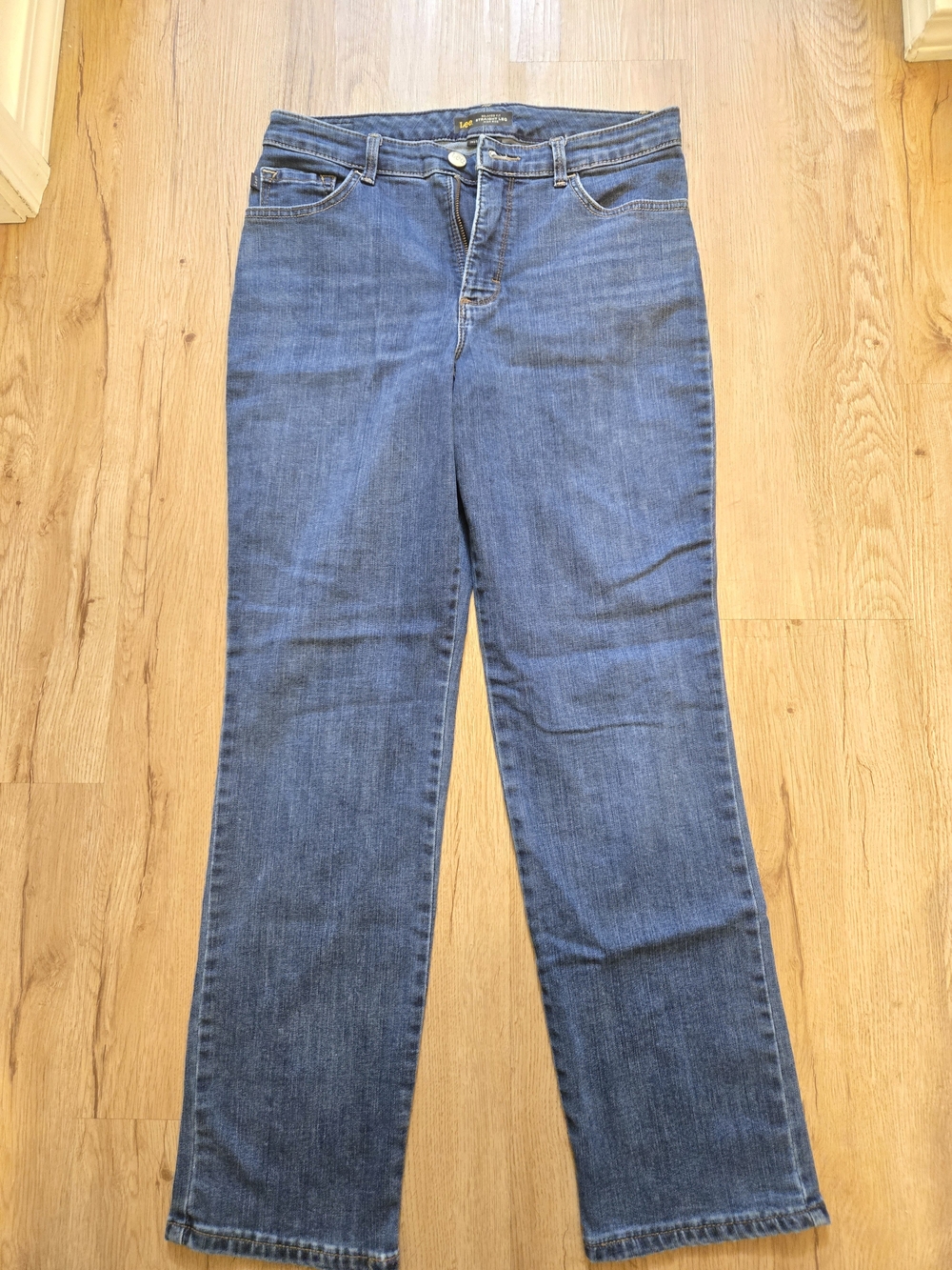 Highrise Mom Lee Women's Straight Leg Jeans in Med Blue Denim Sz10M 30x29